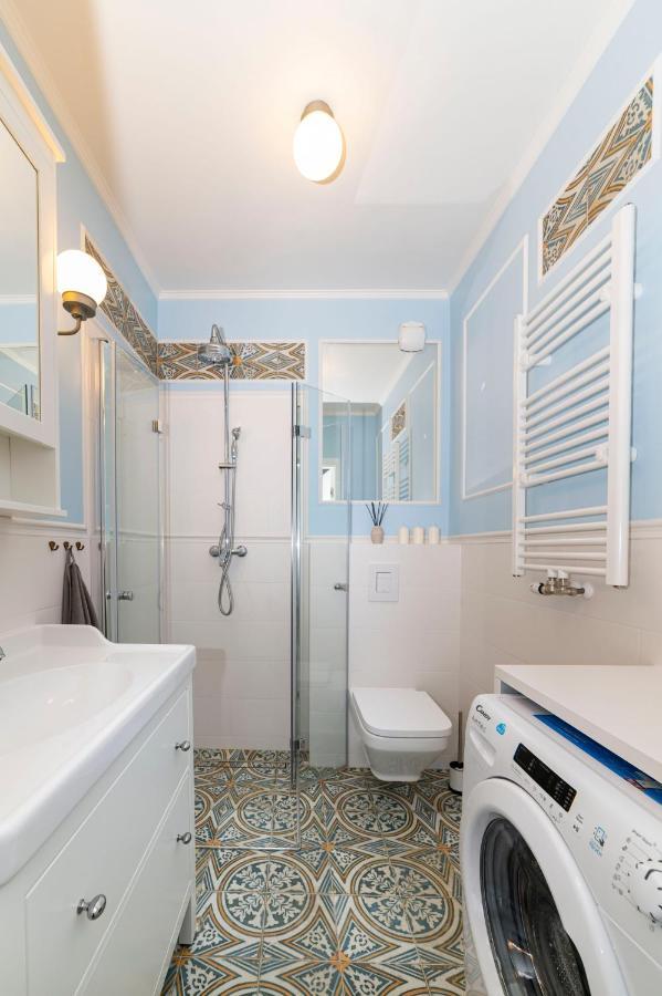 Heaven Apartment In The Old Town With Private Parking Гданьск Экстерьер фото